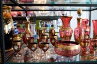 Exemple du même verre décoré - rubis et rose - de la société Egermann