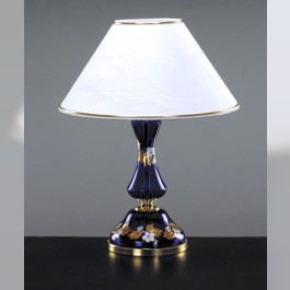 Lampe de table bleue avec l'abat-jour