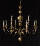 Lustre hollandais à 12 branches en laiton teinté - autrement éclairé