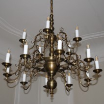 Comparison of Dutch brass chandeliers with fish - Shiny gold VS Antique patina