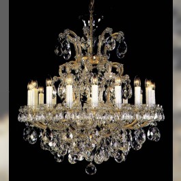 Lustre en cristal massif de Marie-Thérèse en vente