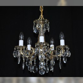 Lustre à 5 bras en laiton moulé avec des tubes en verre laiteux