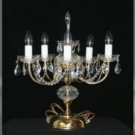 Lampe de table à 5 bras en cristal taillé avec amandes taillées - laiton poli
