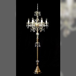 Lampadaire en laiton doré et cristal d'une hauteur de 160 cm