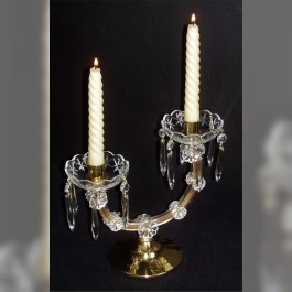 Lampe de Marie-Thérèse pour deux bougies afin d'éclairer la table de fête.