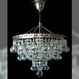 Lustre en cristal à panier avec 3 ampoules et boules en cristal taillé