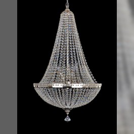 Détail d'une lampe à strass argenté et à 9 ampoules