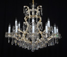 Luxurious 18-arm Terezian chandelier with lead trimmings