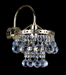 One-bulb gold wall sconce with cut crystal balls