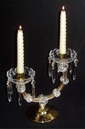 Lampe de Marie-Thérèse pour deux bougies afin d'éclairer la table de fête.