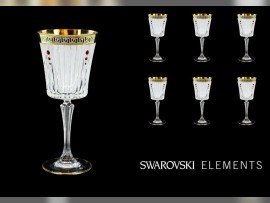 Drinking glass with ruby Swarovski stones