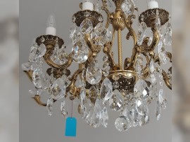Chandelier with highlighted relief