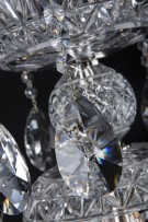 Détails d'amandes en cristal et métal argenté