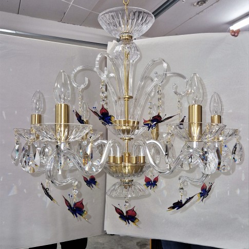 Lustre à 6 bras en cristal avec papillons en verre rouge-bleu