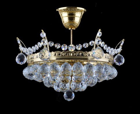 Lustre destiné aux petits espaces tels que les entrées d'appartement, les petites chambres et les couloirs