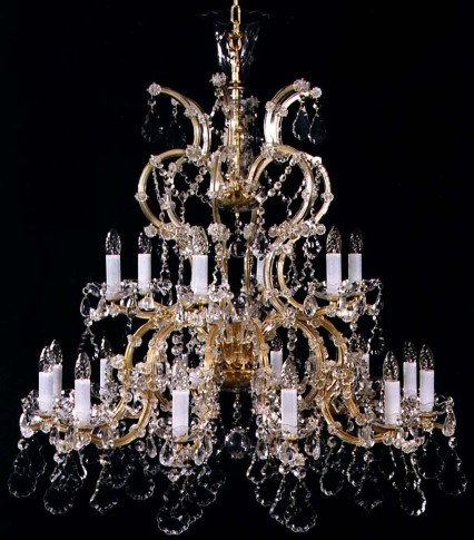 Lustre en cristal de Marie-Thérèse à 18 flammes avec des pendeloques