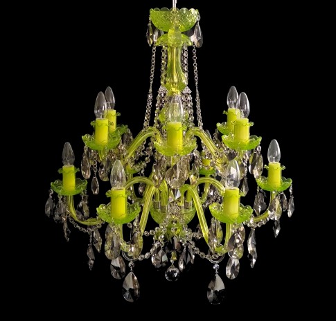 Lustre jaune-vert en verre à l'uranium coloré