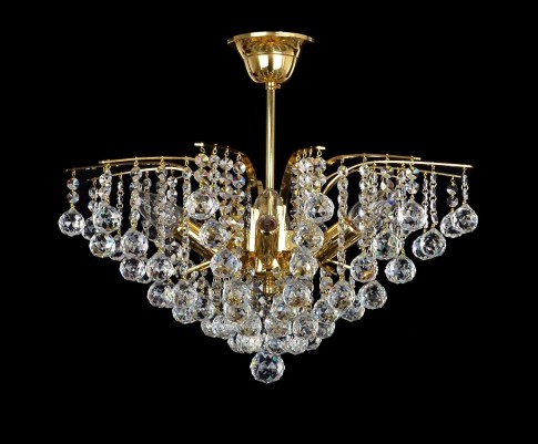 Lustre en cristal doré en forme de couronne royale