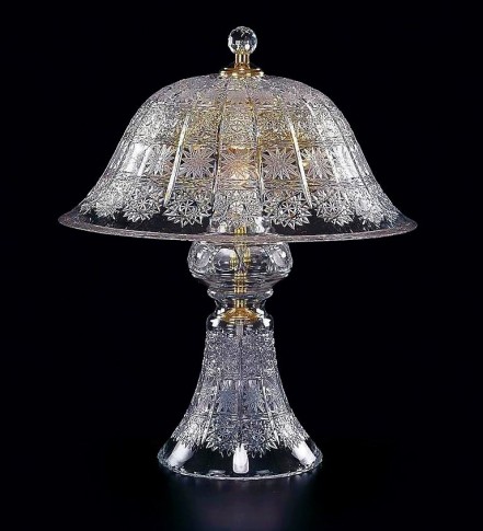 Grande lampe de table en cristal avec chapeau en verre PK500 taillé