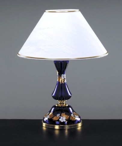 Lampe de table bleue avec l'abat-jour
