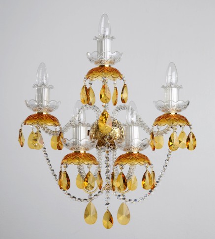 Grande lampe à 5 bras sur le mur avec des amandes de topaze
