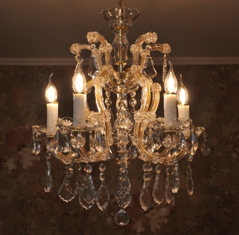 The small crystal chandelier Maria Theresa 5 lights